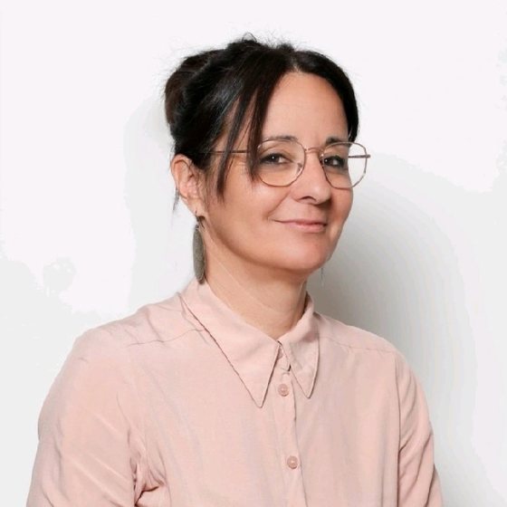 Malizia Penaloza, praticienne en lecture intuitive et médiumnité à Saint-Aubin-Sauges (NE)